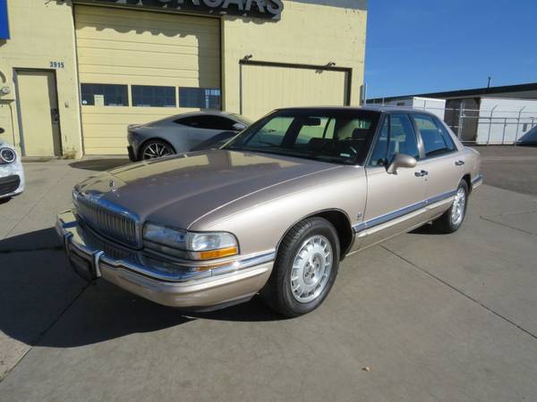 Buick Park Avenue Ultra Supercharged Very Low Miles