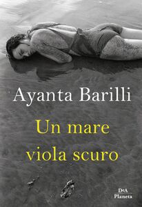 Un mare viola scuro