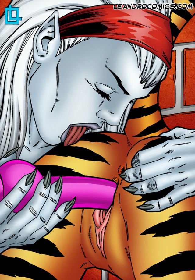 Lesbian Dildo Art - Hepzibah Lesbian Dildo | Tigra Porn & Pinup Art | Luscious Hentai Manga &  Porn