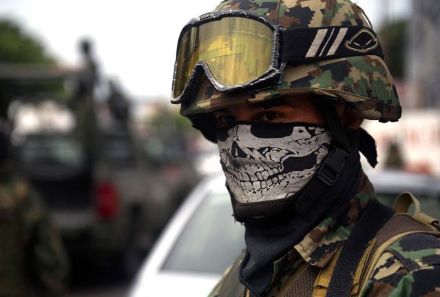 639px x 431px - Mexican soldier on duty at a random checkpoint [991x668] | Military |  Luscious Hentai Manga & Porn