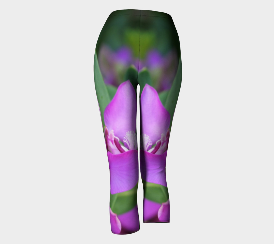 Purple Myrtle Finial Flower Capris leggings preview #4
