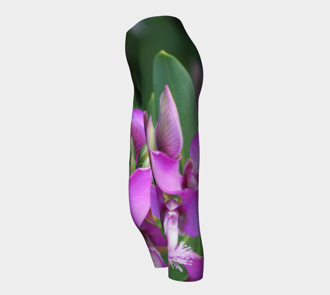 Purple Myrtle Finial Flower Capris leggings preview #3