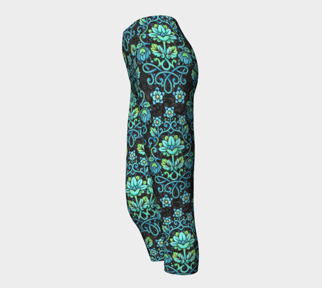 Nouveau Damask Capri Leggings preview #3