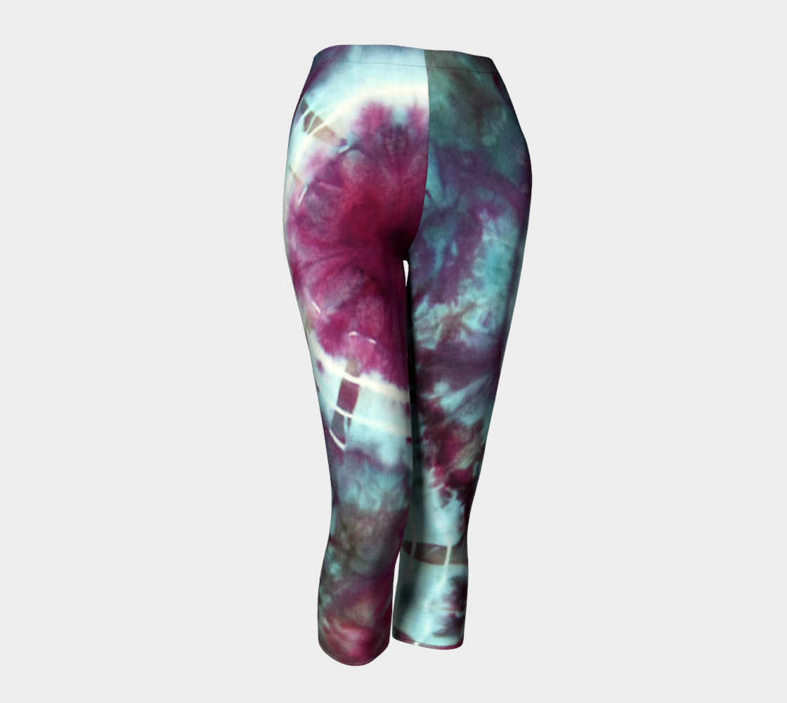 Pink Circles Capri preview #1