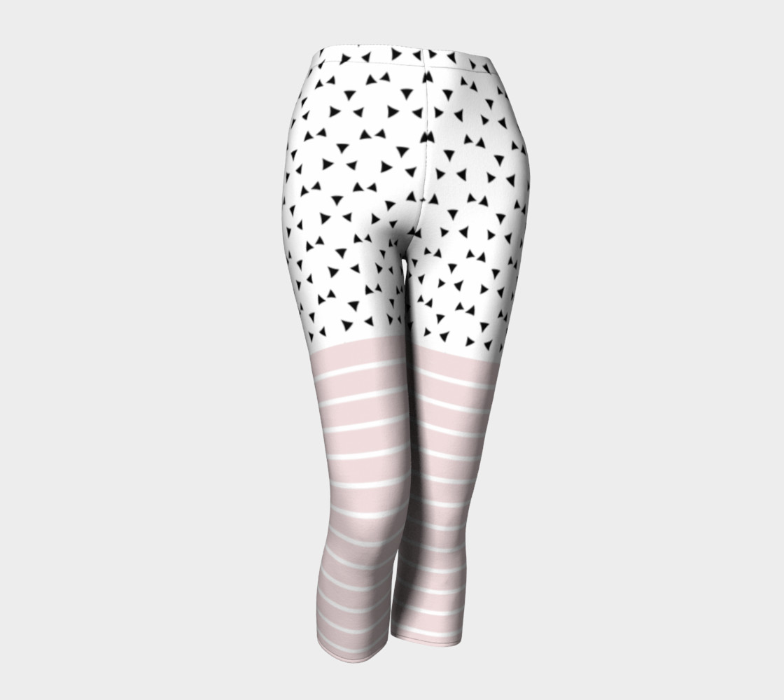 razni capris preview #1