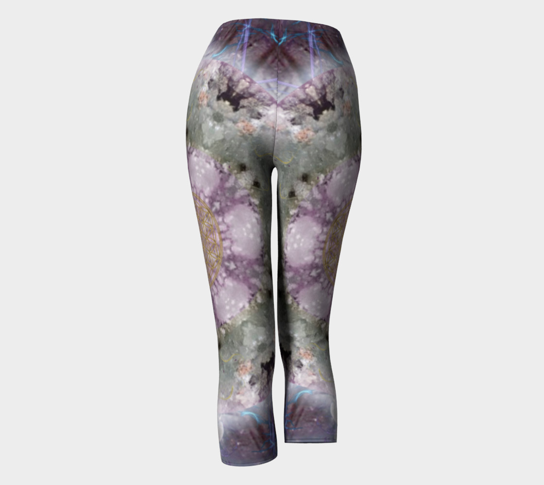 Divine Love Capris preview #4