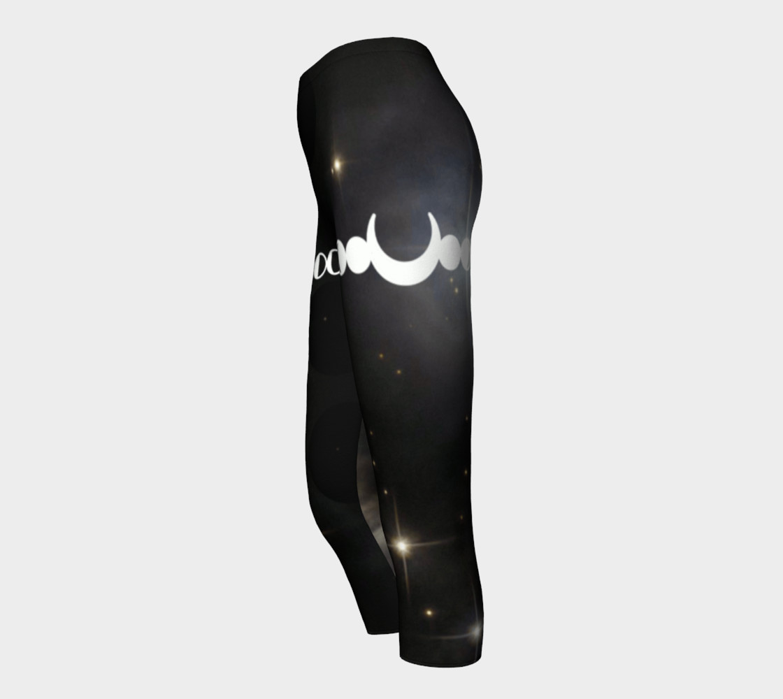 Phases of Lunacy: Moon Phase Capri Leggings preview #3