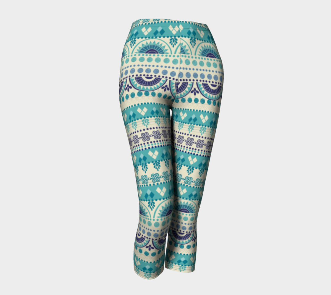 Tribal Mandala Gentle Peapod Print Capris preview #1