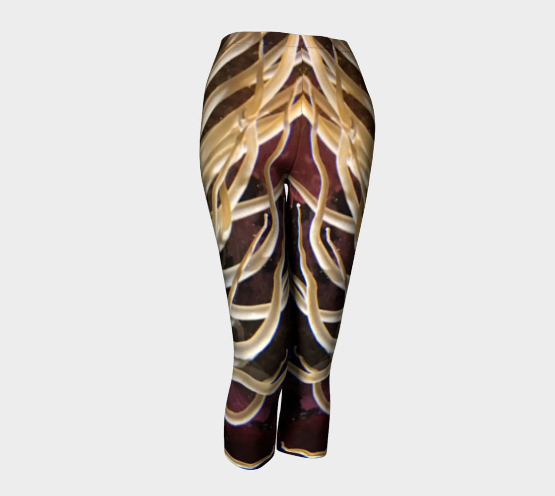 Tentacles 2 Capris preview #1