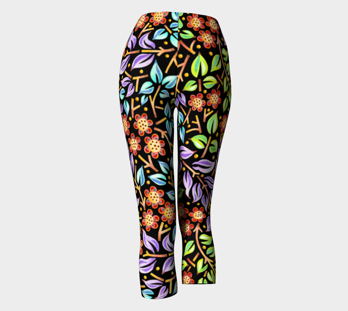 Filigree Floral Capri Leggings preview #4