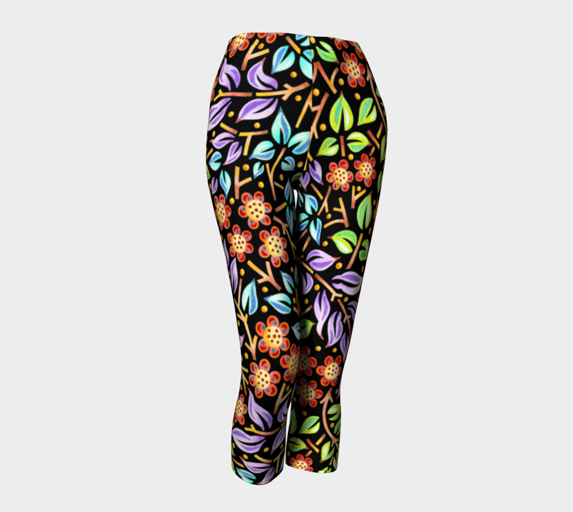 Filigree Floral Capri Leggings preview #1