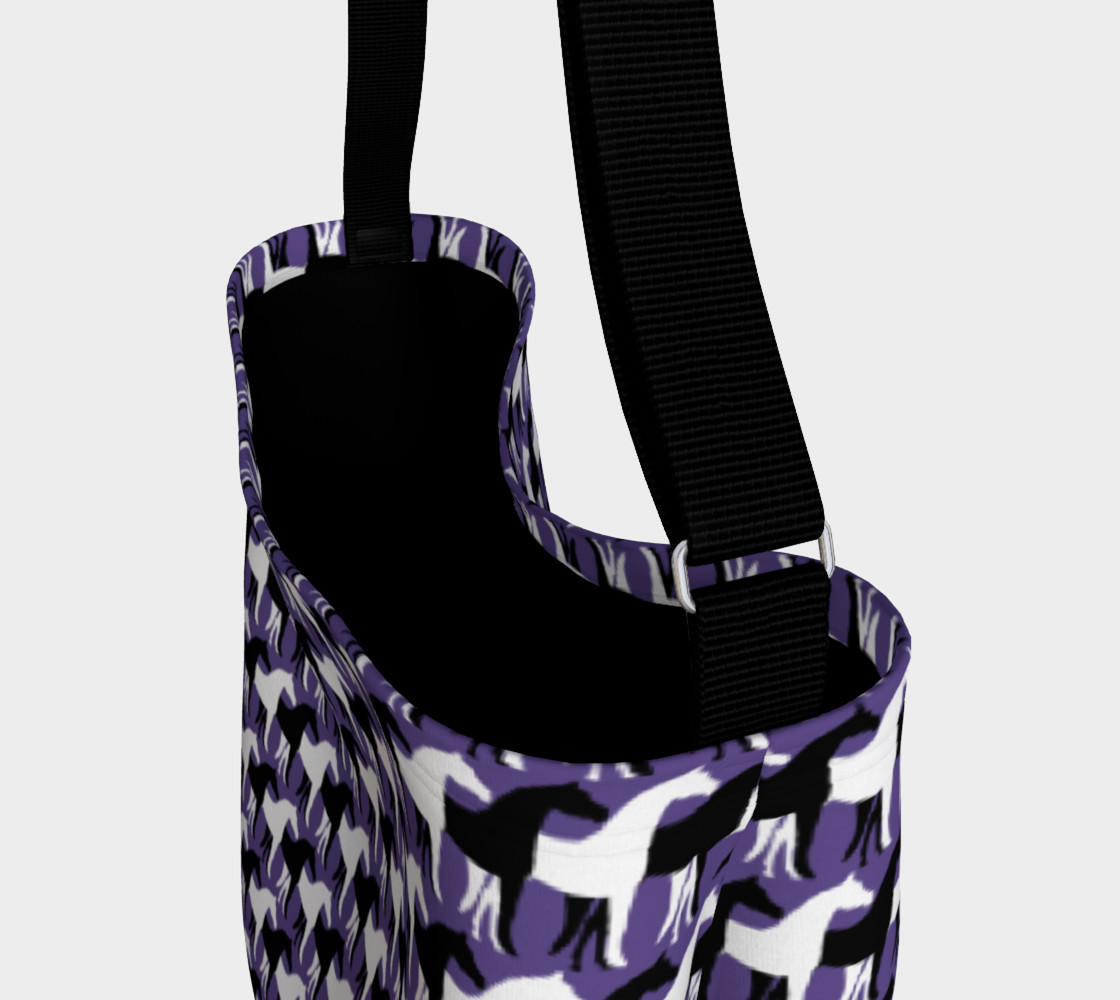 Aperçu de Black and White Overlapping Horses on Ultra Violet Purple #3