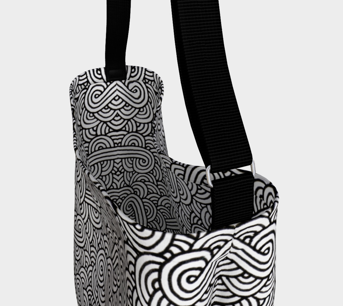 Aperçu de Black and white swirls doodles Day Tote #3