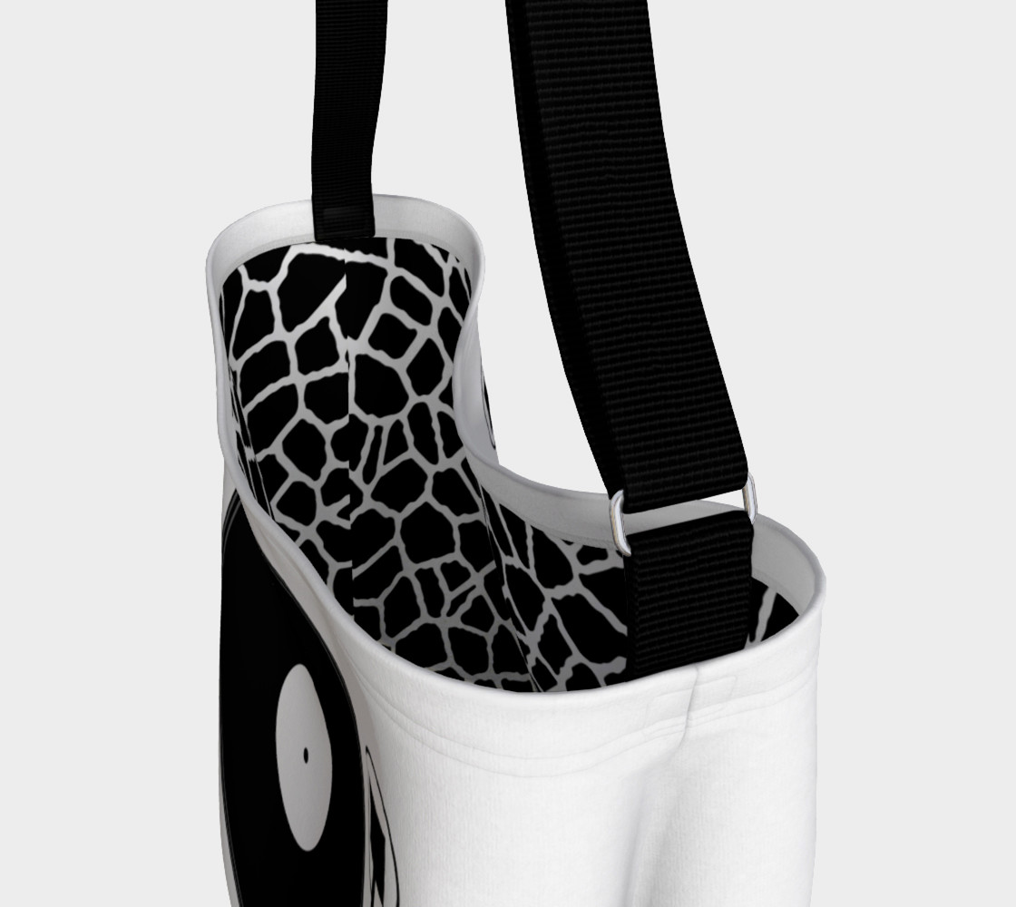 gramofon day tote preview #3