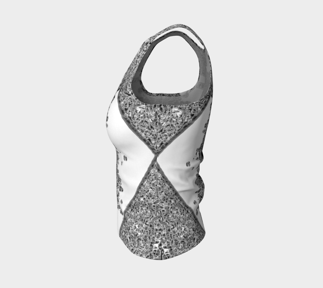 Triangles of Black and White work out top Longer preview #3