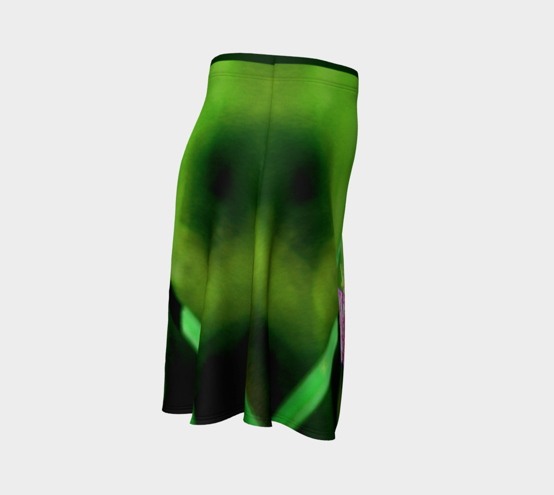 Butterfly on Grass Skirt preview #3