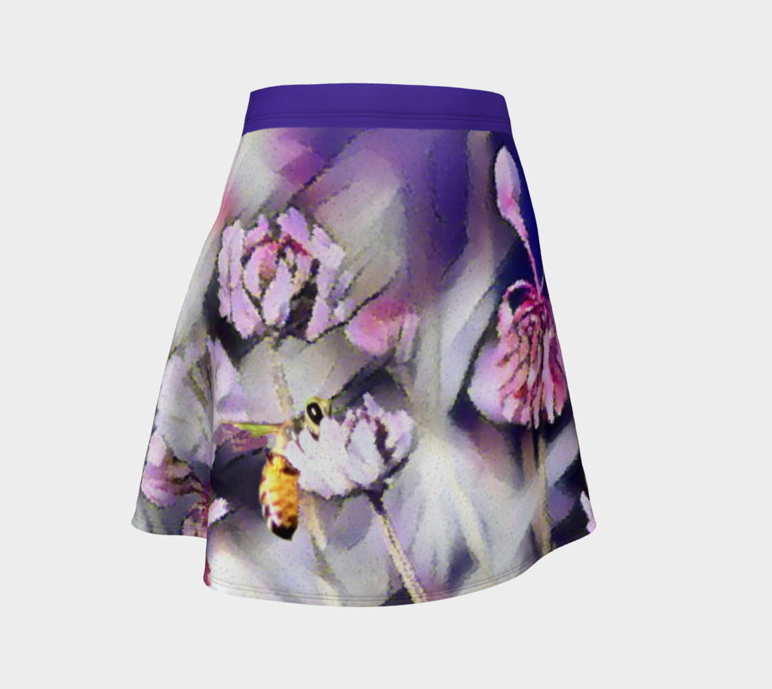 Bee Behind a Flower Skirt preview #1