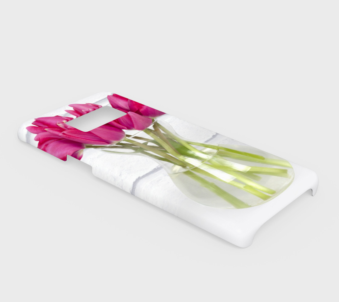 Vase of pink tulips preview #2