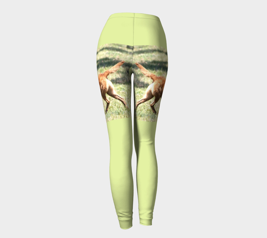 Chesapeake Bay Retriever Retrieving Leggings preview #4
