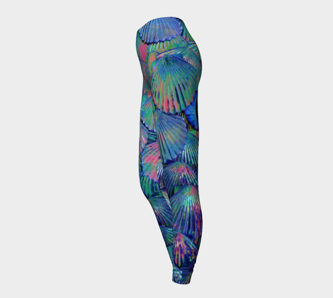 Back Facing Dragon-Eye Leggings preview #3