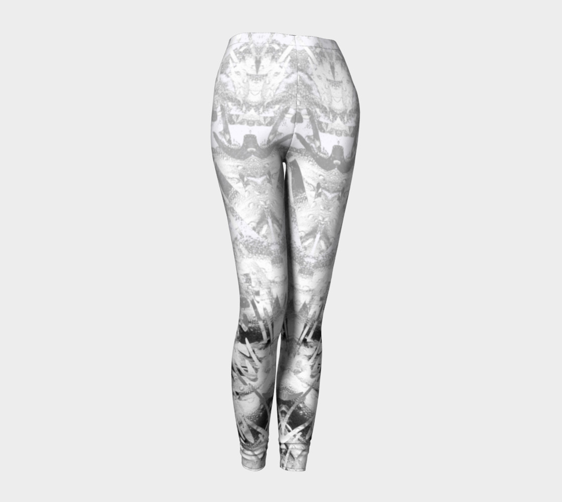 Mariposa Dew Black & White preview #1