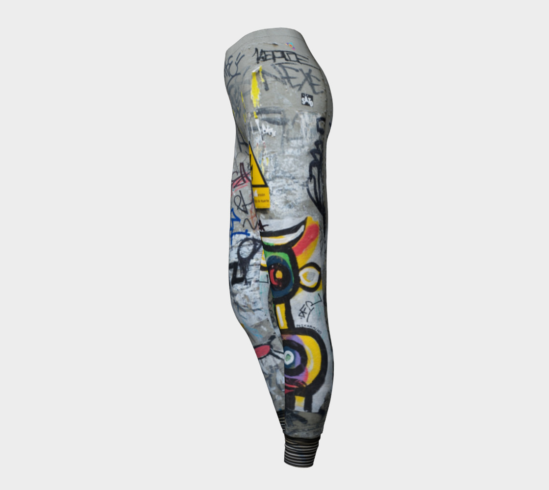 reebok graffiti leggings