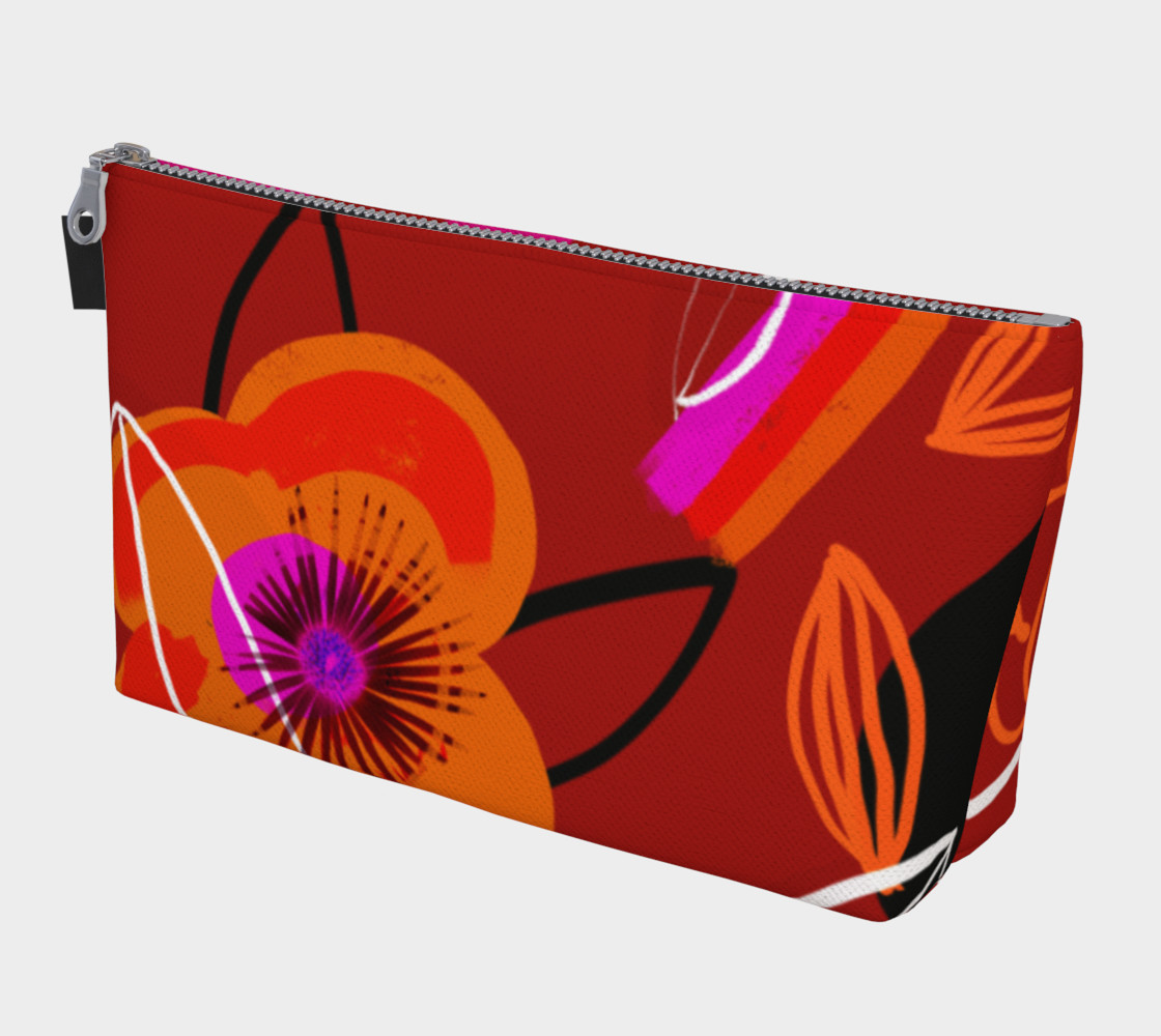 Warm red and orange Poppy Makeup bag 3D preview