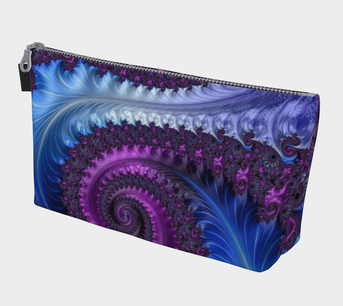 Feathery Flow Make Up Bag preview #1