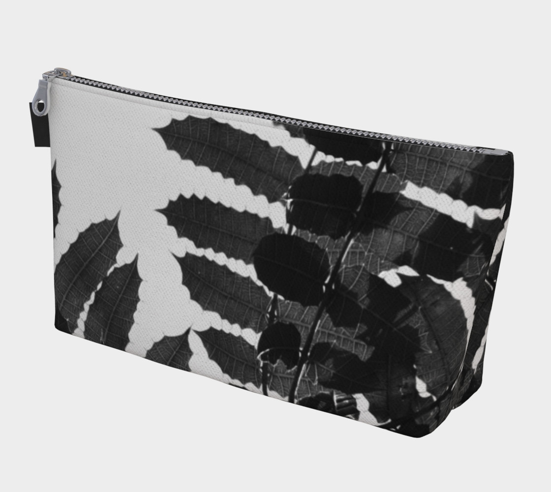 Black and White Leaf Makeup Bag preview #1