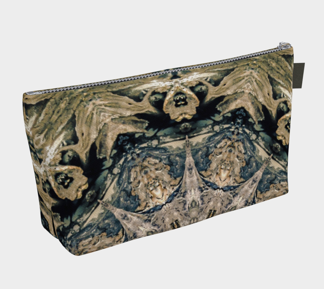 Quixotic Makeup Case preview #2