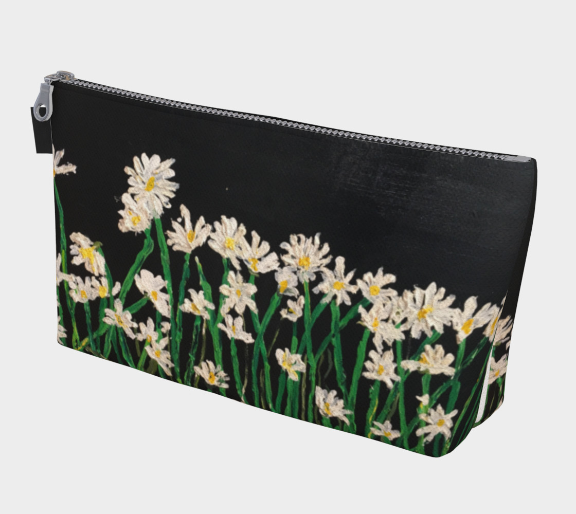 daisies at midnight preview #1