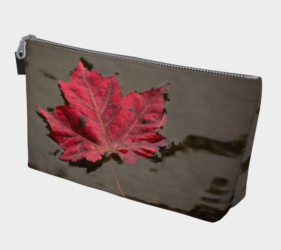 Maple Makeup Bag preview #1