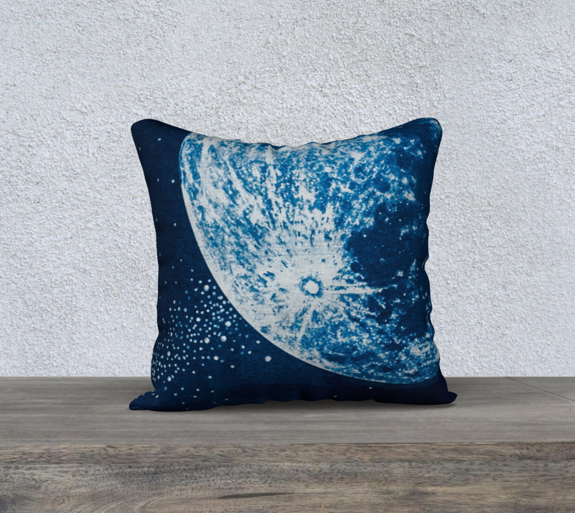 Aperçu de Big Moon Pillow (small) #1