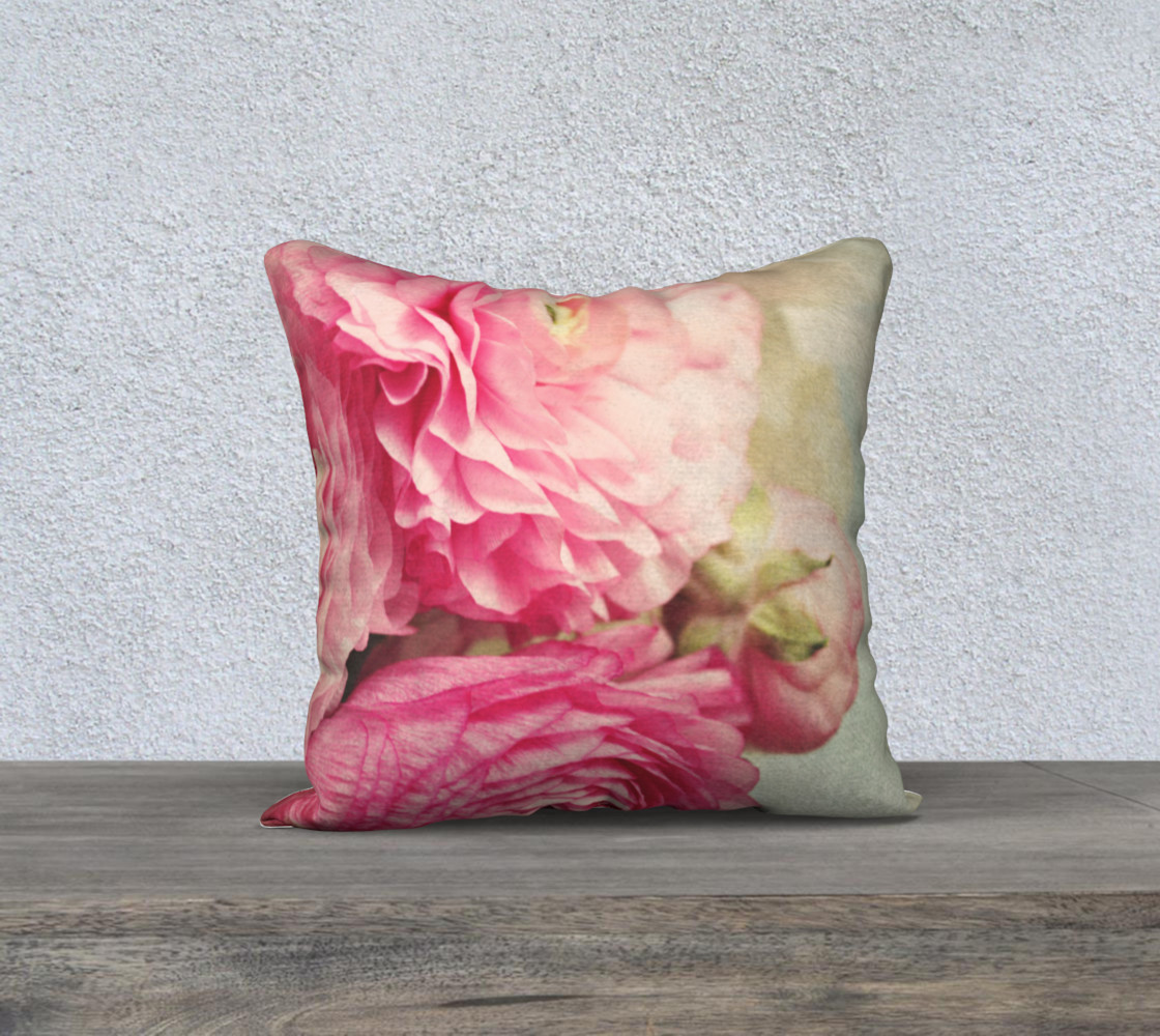 Bloom 18" printed back preview #1