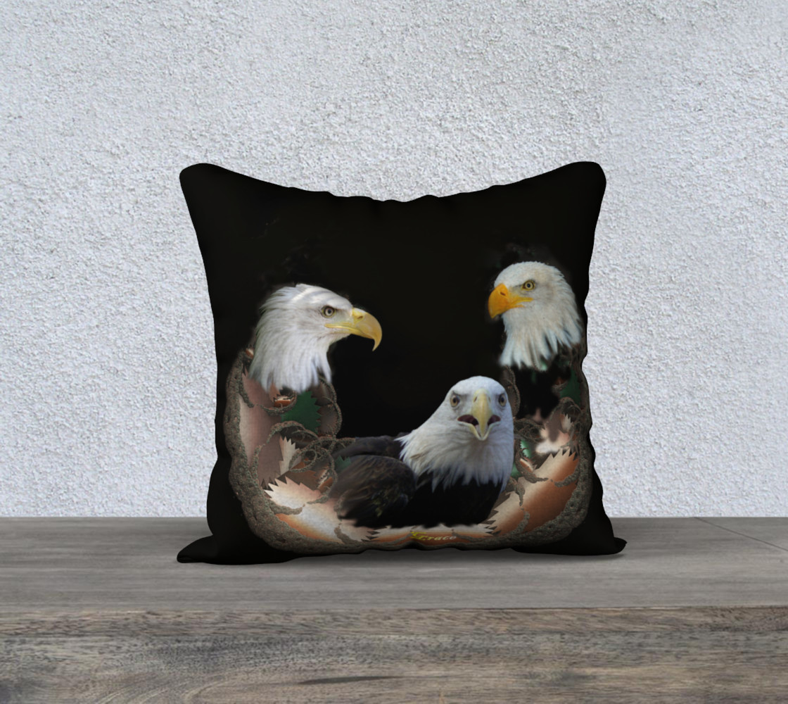 Majestic Eagle Pillow preview #1