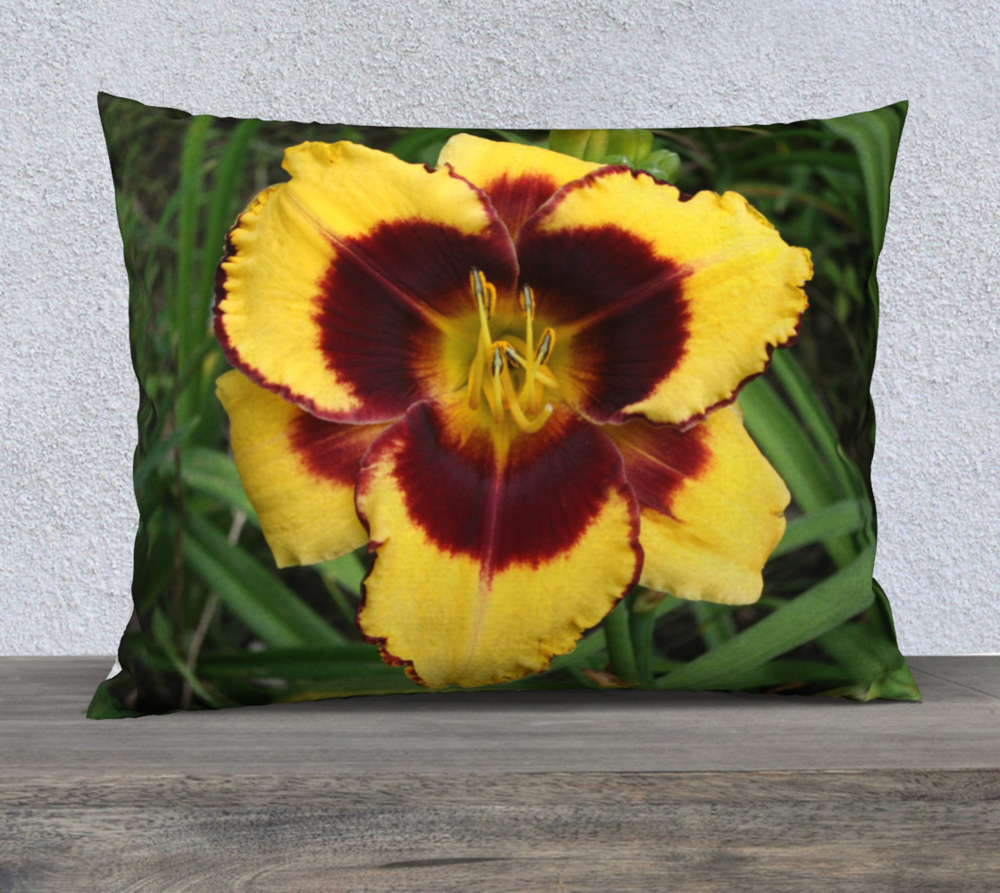 sun panda daylily pillow 5 preview #1