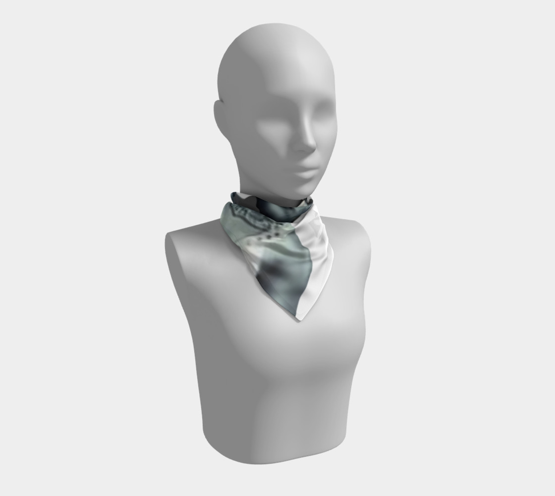 Queen by design preview #1