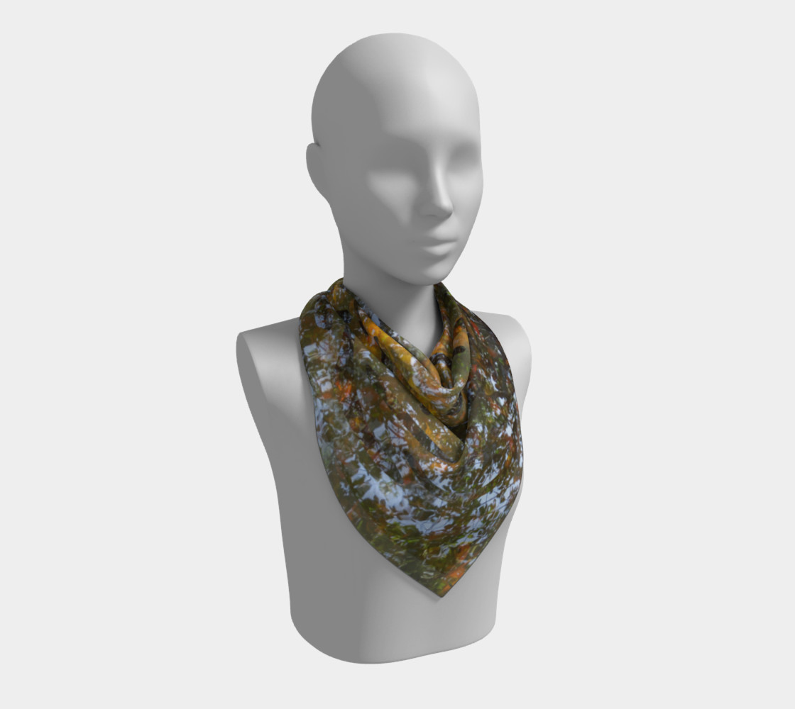 Aperçu de Reflective Dreams Celtic Hearts Square Scarf #2