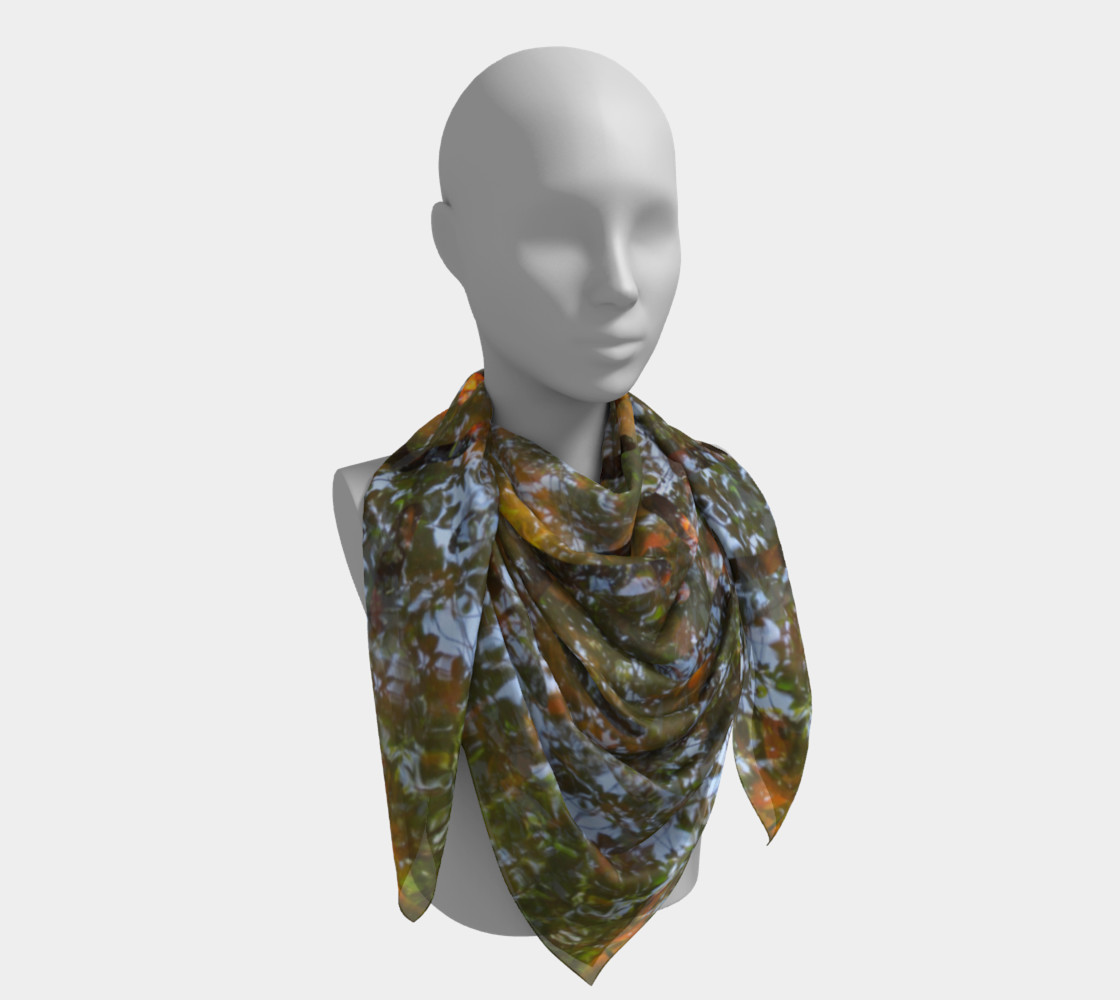 Aperçu de Reflective Dreams Celtic Hearts Square Scarf #4