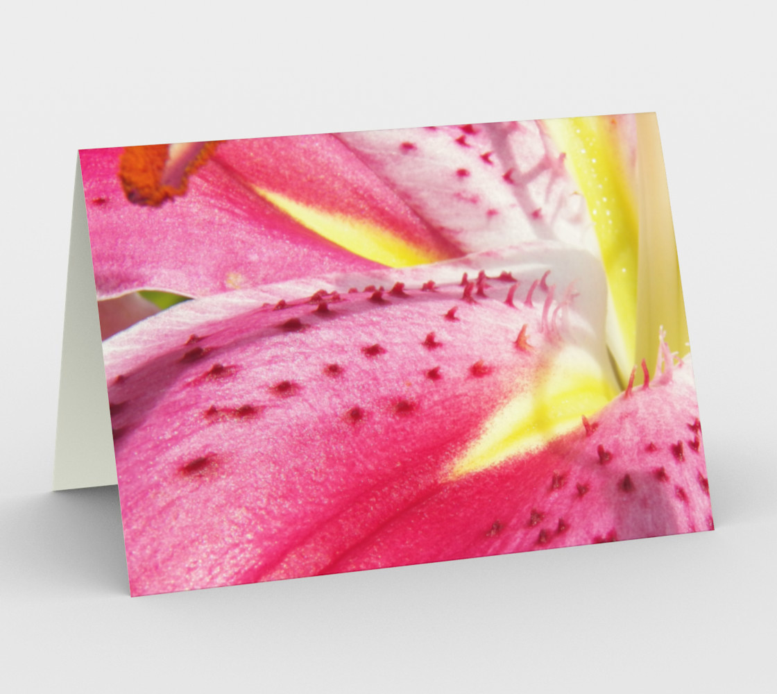 Aperçu de Pink Lily Freckles Card #1