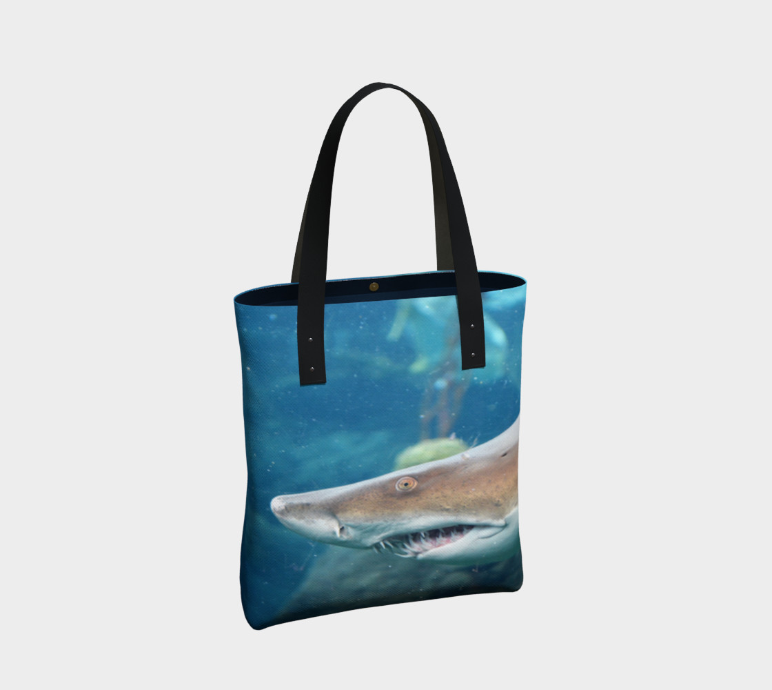 Shark Tote Close Up preview #2