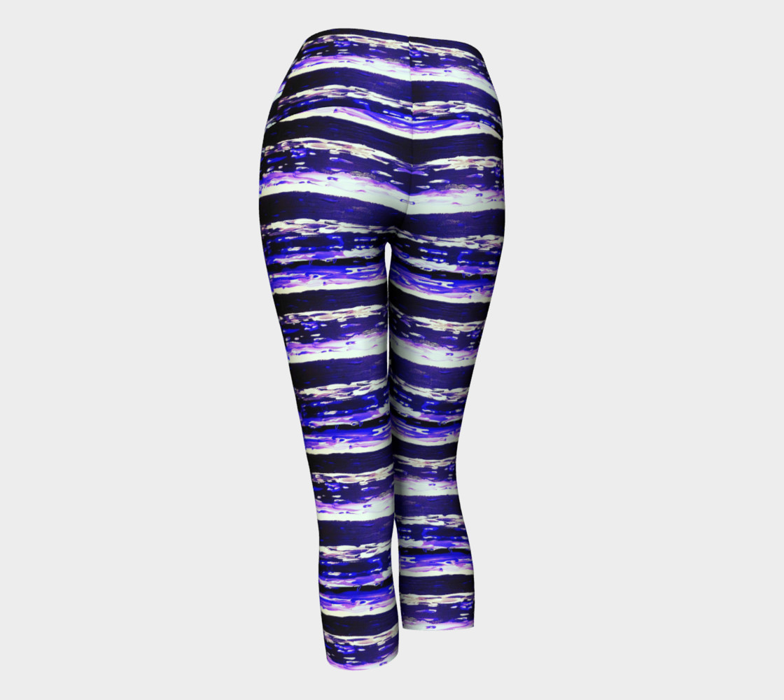 'Changing Currents' Yoga Capris preview #3