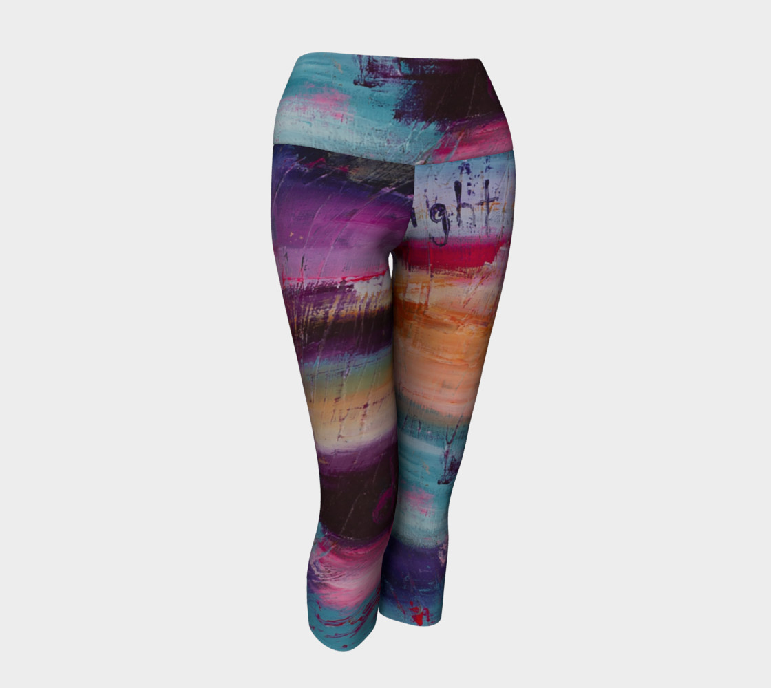 LIGHTNDARK Yoga Capris preview #1