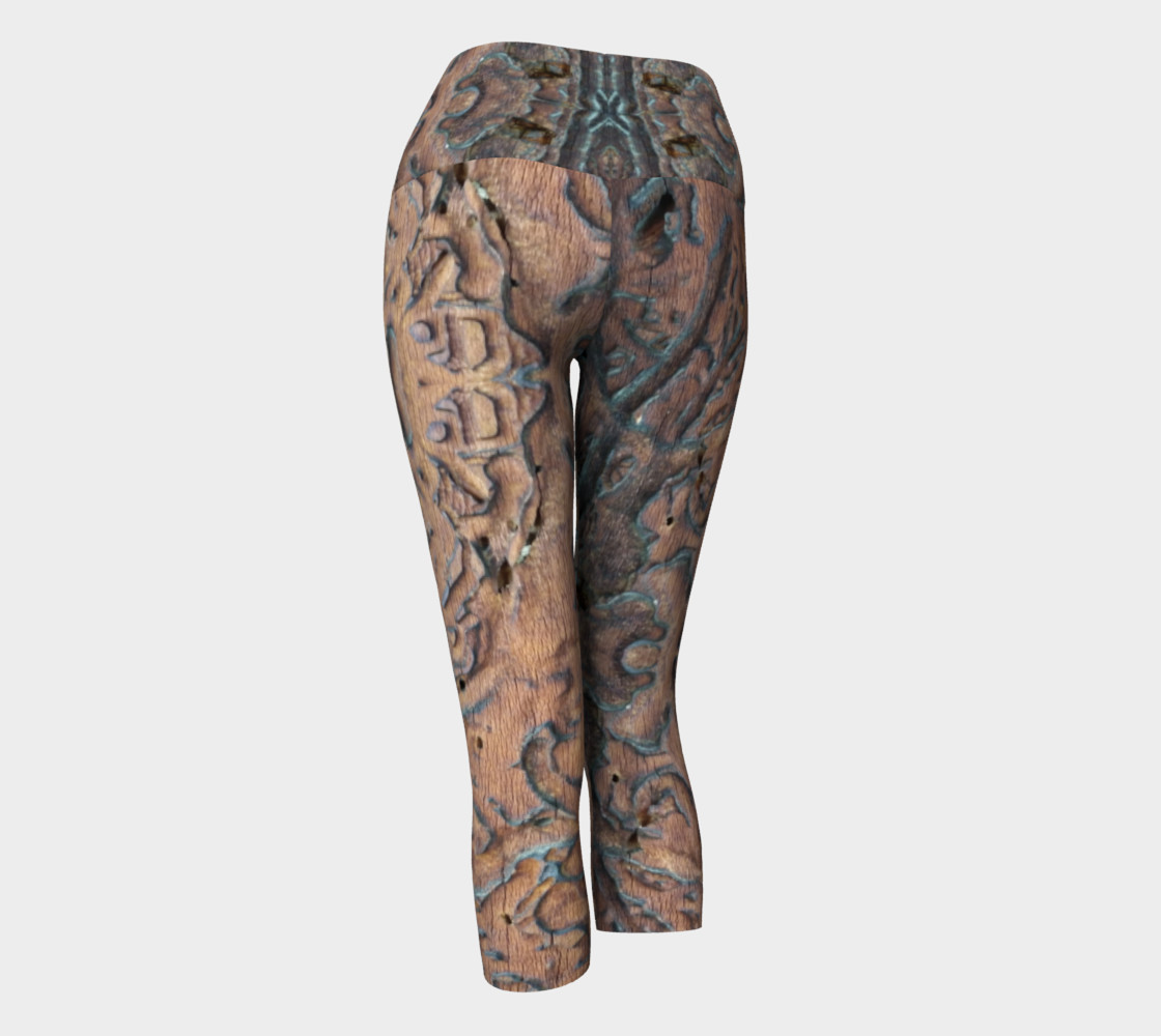 Perception Asym Yoga Capris preview #3
