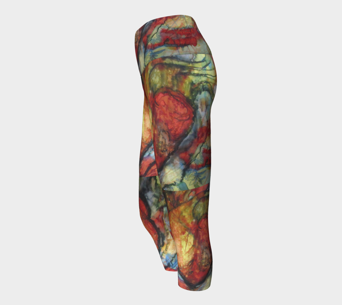 Beating Heart Yoga Capris preview #2