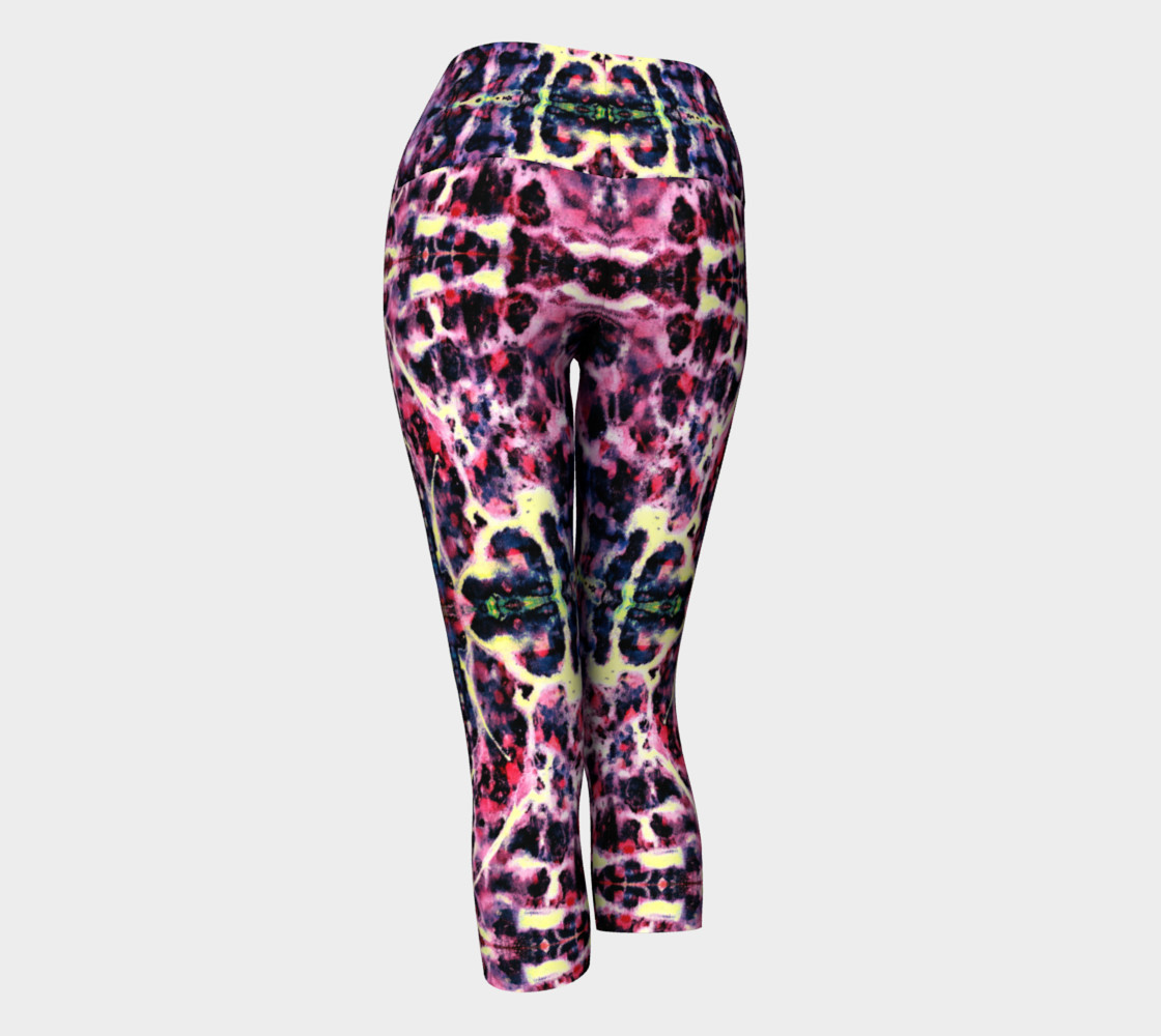 Amethyst Marble Cross Yoga Capris preview #3