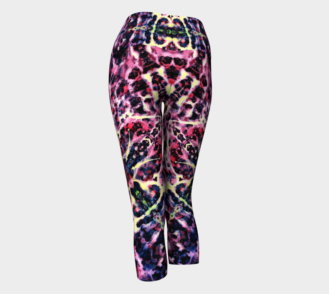 Amethyst Marble Cross Yoga Capris II preview #3