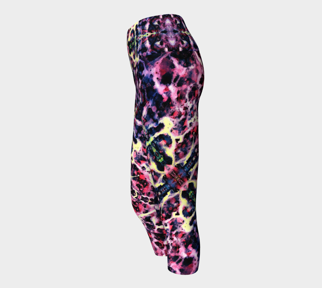 Amethyst Marble Cross Yoga Capris II preview #2