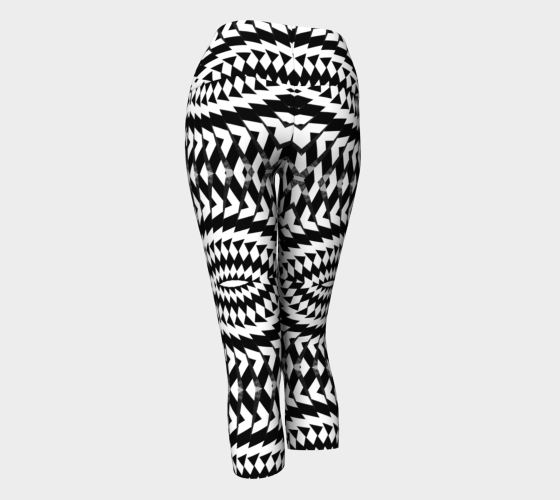 black yoga capris