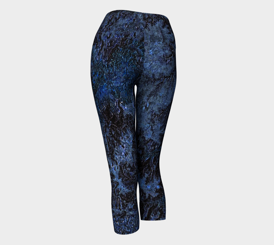 Blue Earth Yoga Capris preview #3
